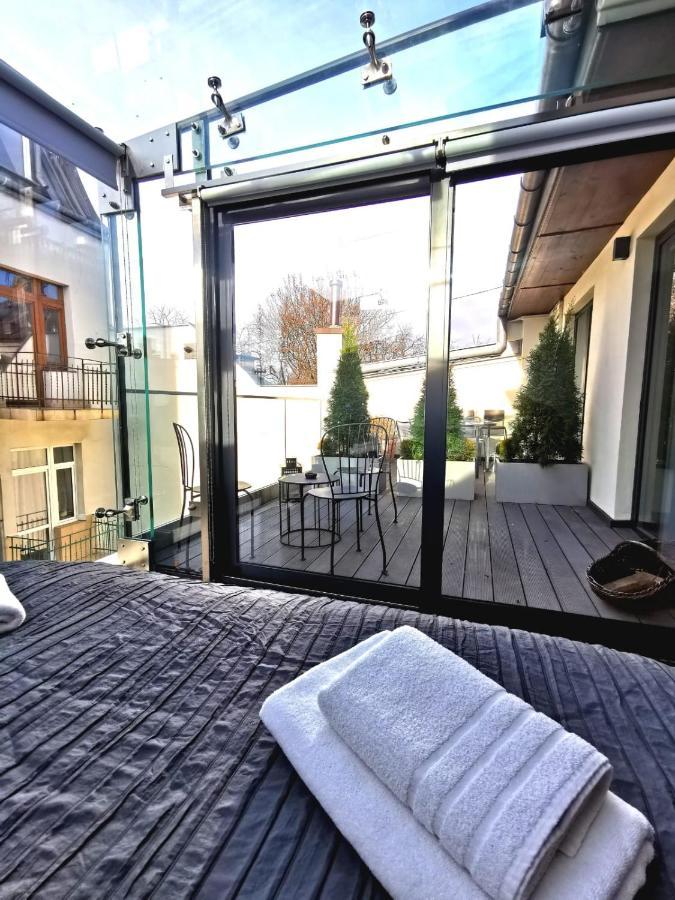Main Square Studio With Terrace & Air Condition Krakow Exterior photo