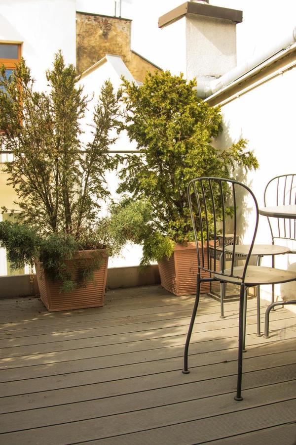 Main Square Studio With Terrace & Air Condition Krakow Exterior photo